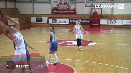 Amputée de la jambe gauche, elle a rejoué un match de basket professionnel