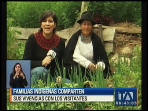Familias indígenas comparten sus vivencias con los visitantes