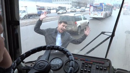 Inadequate driver stopped the bus