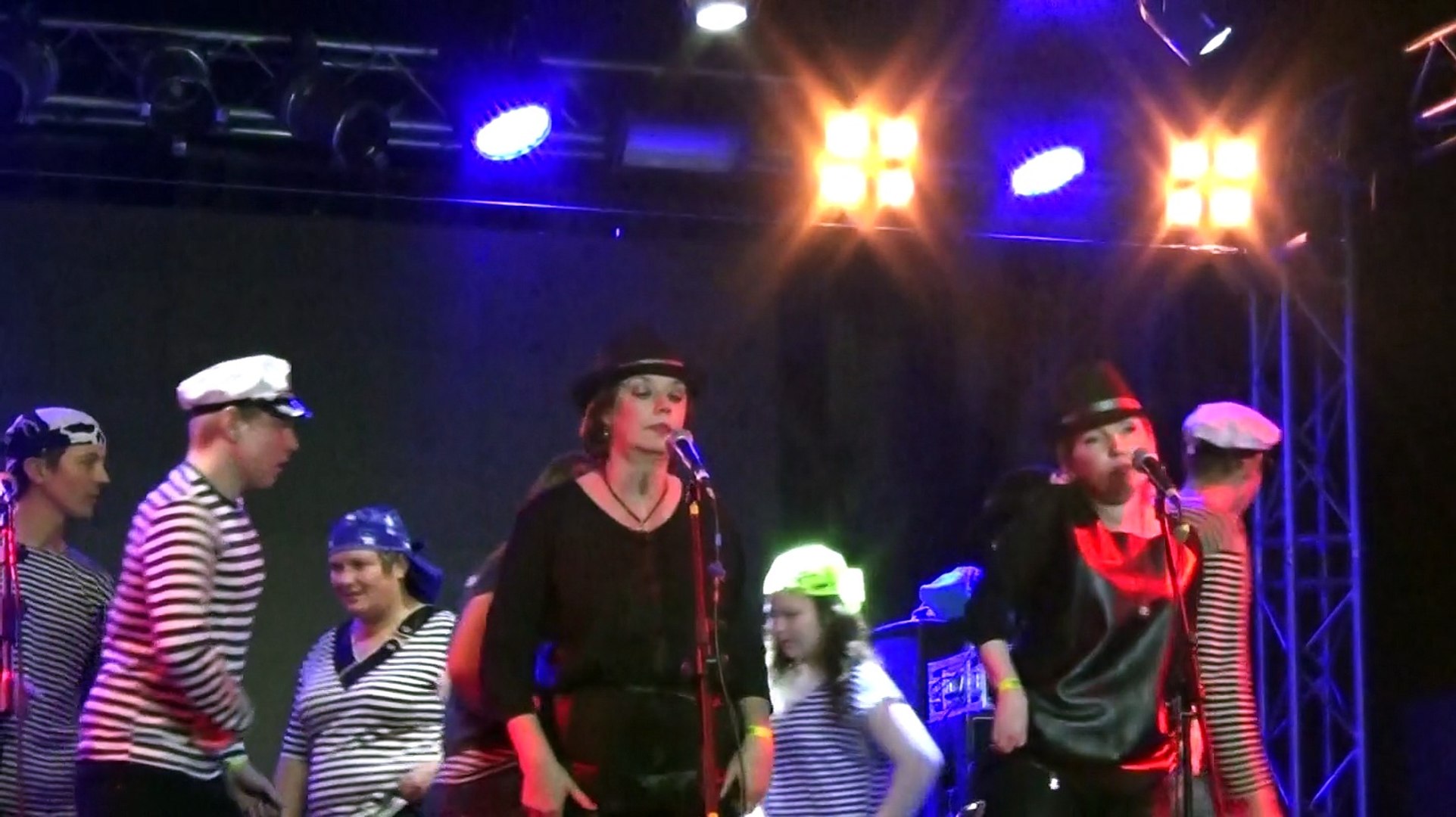 ⁣Клуб Инвалидов ''Общение'' - Моя бабушка курит трубку