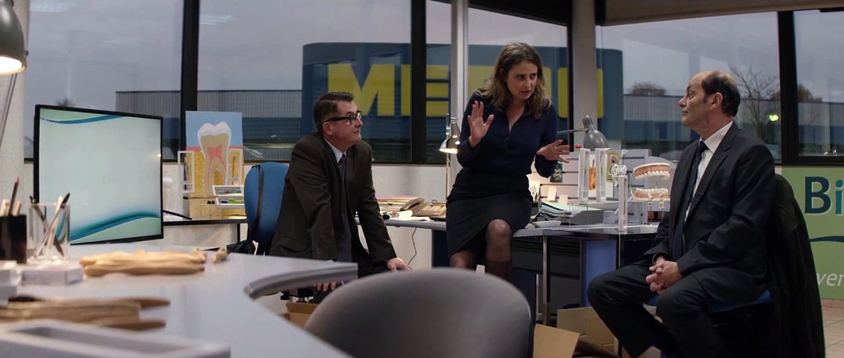 LA VIE TRES PRIVEE DE MONSIEUR SIM - Bande-annonce VF