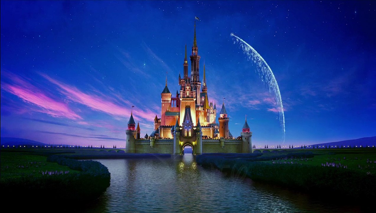 ALICE DE L'AUTRE COTE DU MIROIR EN 3D - Bande-annonce VF