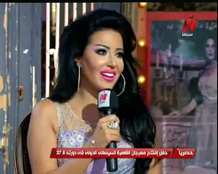 احراج سميه الخشاب بمهرجان القاهرة السينمائي بسبب عدم معرفتها بوفاة فاتن حمامة