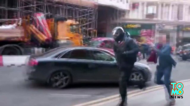 Machete-wielding jewel thieves' crime spree stopped by a single tackle