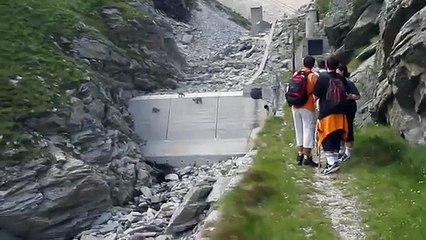 Sembra impossibile, ma quanto si vede sulla diga toglie ogni dubbio