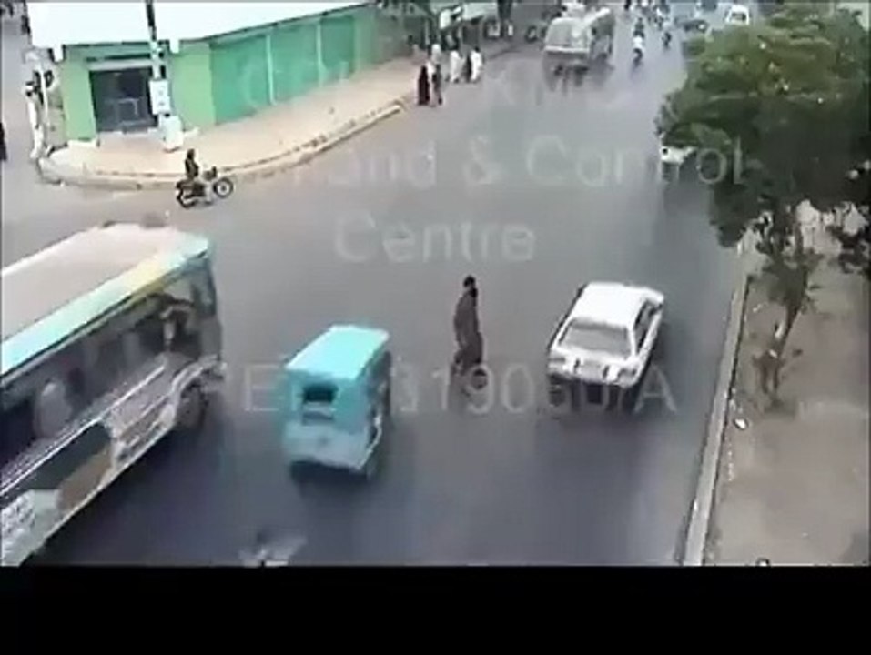 VERY SAD ROAD ACCIDENT