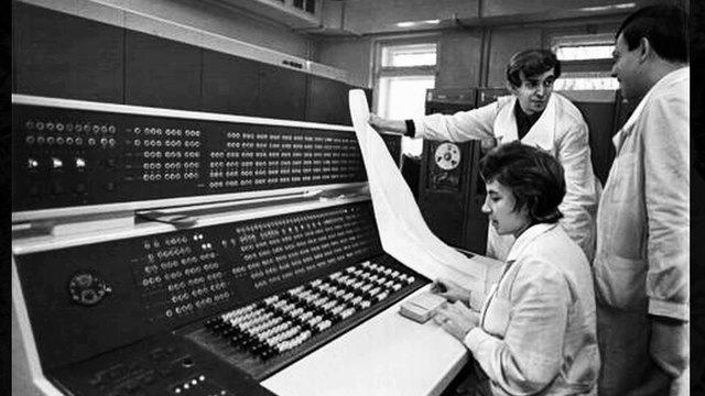 В. Высоцкий - Товарищи ученые