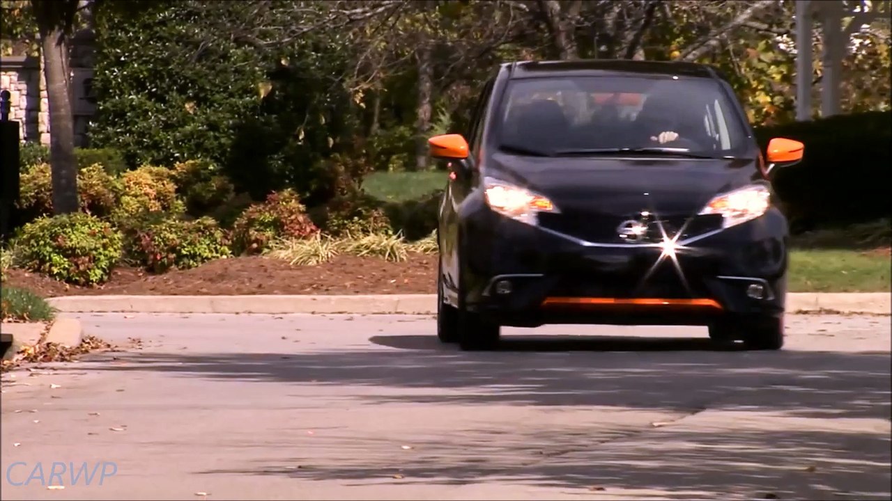 Nissan Versa Note Color Studio 2016