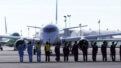 Japan's first passenger jet makes maiden test flight