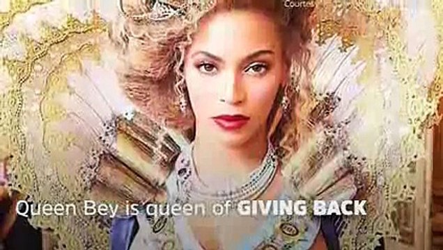 5 Celebs Who Surprised Their Fans For the Holidays