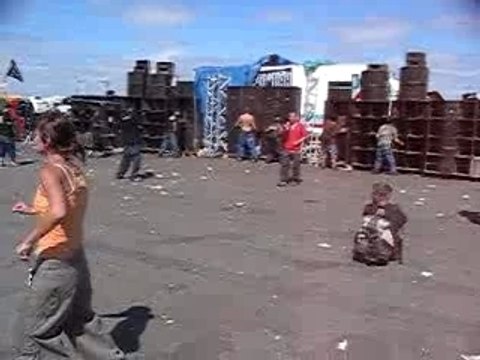 TEKOS BRIE CHAMPNIERS 2006