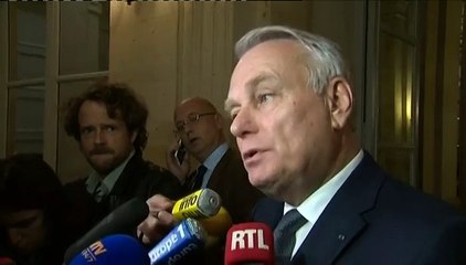 "Il faut continuer à réformer", mais avec les "valeurs fondamentales de la gauche", lance Ayrault
