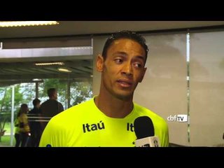 RO9 responde - Tem esperança de jogar contra a Argentina? Quem sabe deixar a sua marca?