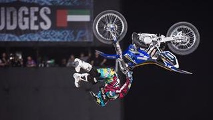 Skuff TV Moto - Winning Run XFighters 2015 UAE
