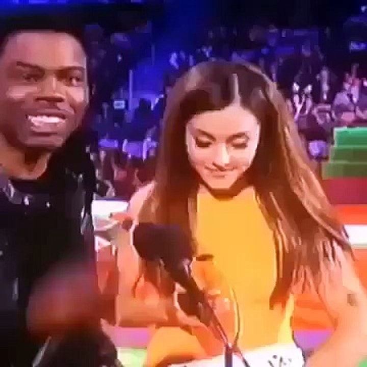 Funny Vines   Ariana Grande's face when he touches her