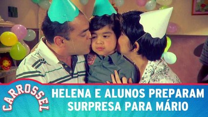 Helena e alunos preparam surpresa para Mário