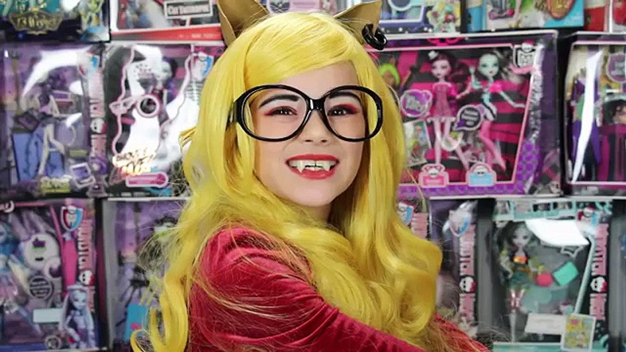 Monster High Clawdia Wolf Doll Makeup Tutorial for Halloween or Cosplay | Kittiesmama