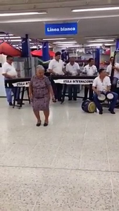 Interesting dance is a great mom