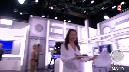 Pour la journée de la gentillesse Sophie apporte ses tartines à William - 2015/11/13