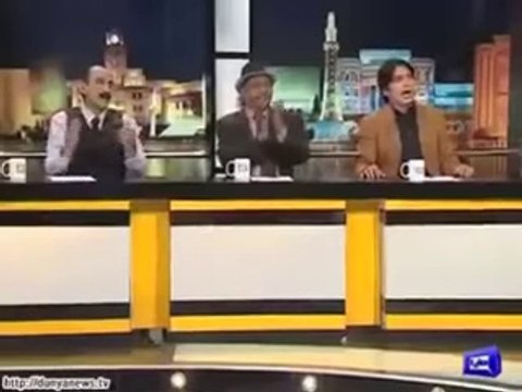 Iftikhar Thakur, Amanullah VS Shakeel Siddique and Rauf Lala in Mazaaq Raat - 11 November 2015
