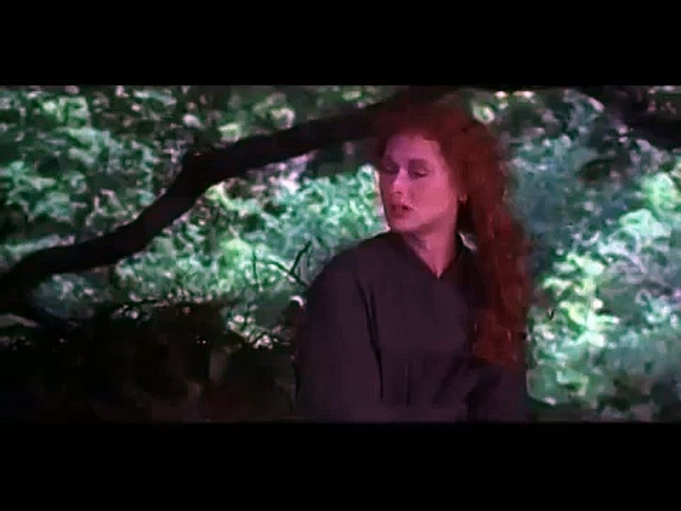 The French Lieutenants Woman - Official Trailer