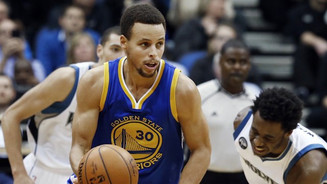 For Three: Curry Carries 10-0 Warriors