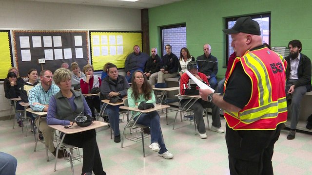 Aux USA, des enseignants s'entraînent contre les tueurs armés