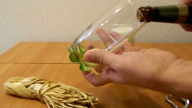 как налить пиво без пены. how to pour a beer without foam