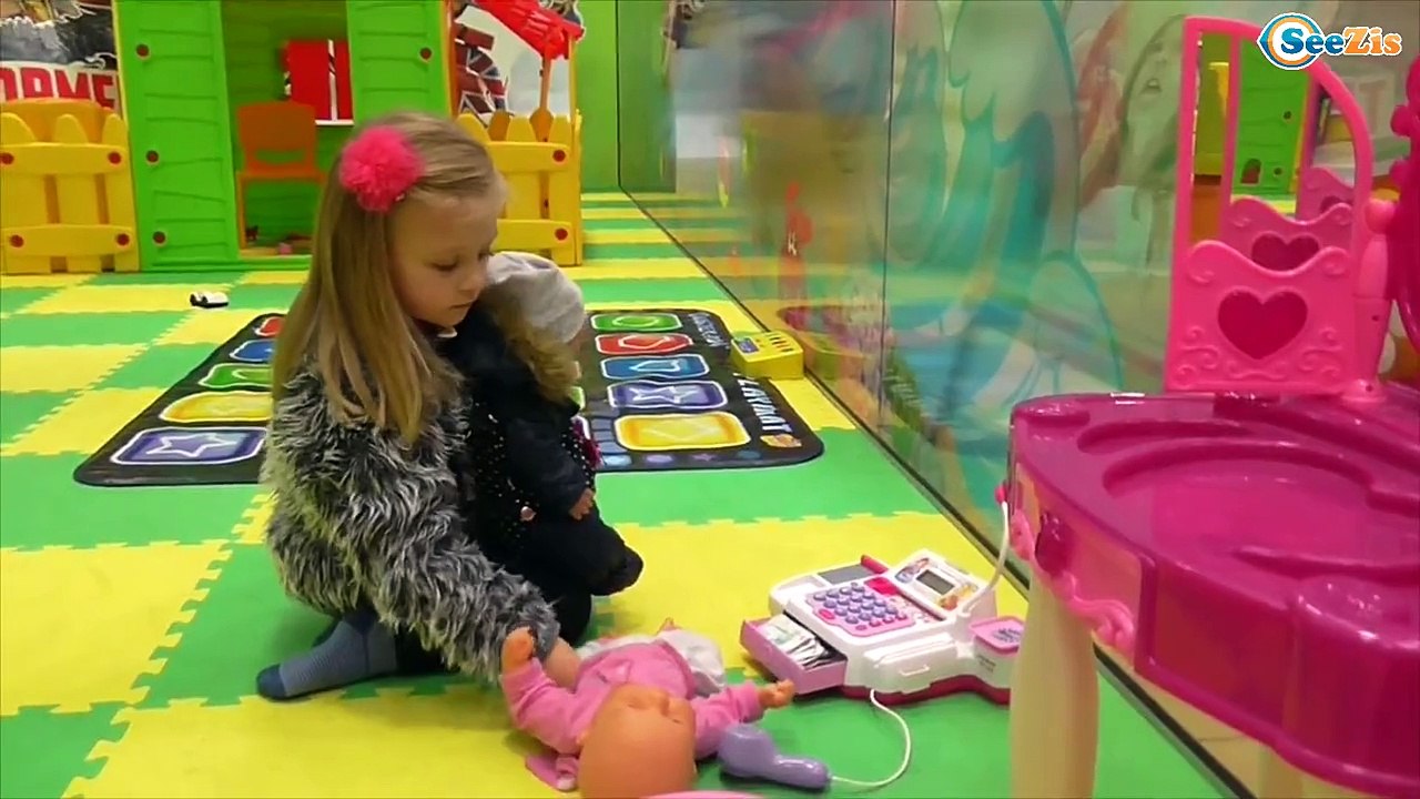 ✔ Беби Борн и девочка Ярослава поход по магазинам. Шопинг - Baby Born with Yaroslava Shopping