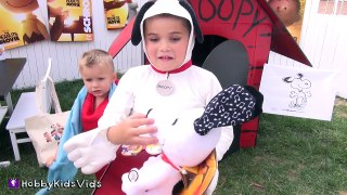 BLOOPERS Snoopy Kisses + Cut Scenes of Worlds Biggest Snoopy Dog House HobbyKidsVids