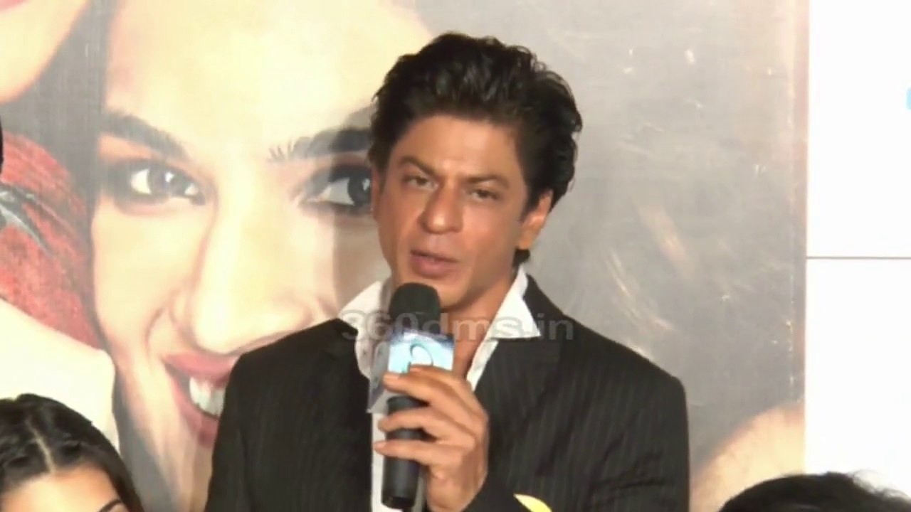 Little AbRam Doesn't Like His Dad Shahrukh Khan Pairing Opposite Kajol