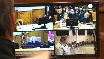 Трое американцев арестованы за угрозы темнокожим студентам университета штата Миссури