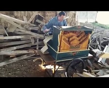 Il rejoue Smooth Criminal de Michael Jackson avec orgue de b