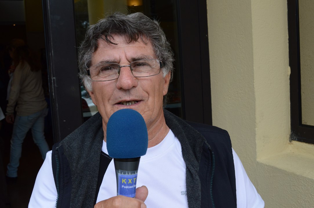 Salon Véhicules Anciens & Modèles Réduits Saint-Mandrier 2014 - Interview Christian Pascalin - 720p