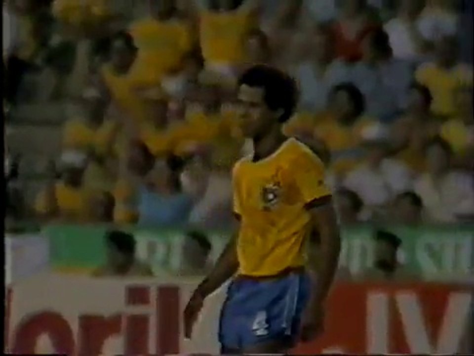 15 minutes of Brazil vs. New Zealand - World Cup 1982 - group stage