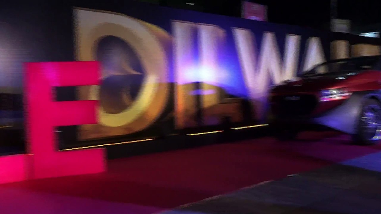 Dilwale Trailer Launch Kajol, Shah Rukh Khan, Varun Dhawan, Kriti Sanon
