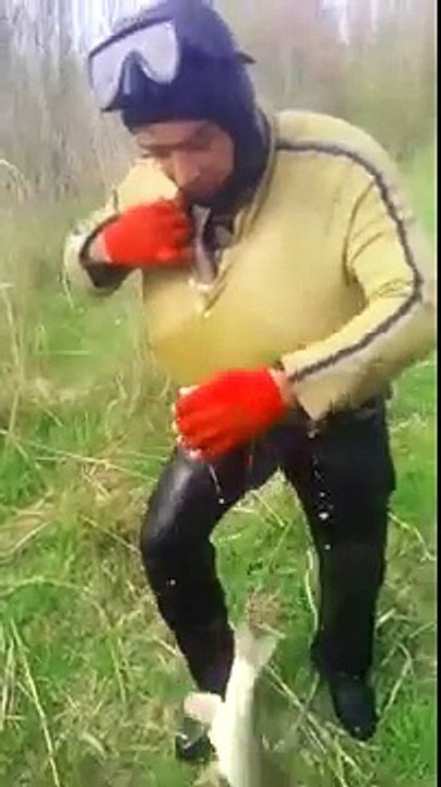 This must be what they call fish man - YouTube