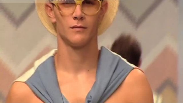 MISSONI Fashion Show Spring Summer 2007 Menswear by Fashion Channel