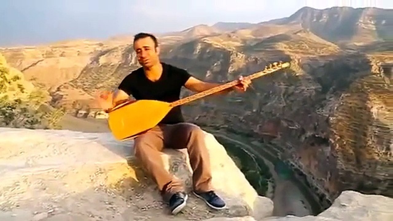 Kî Parêzvanê WeLat YPG 2015 - KURDISH MUSIC 2015 - KÜRTÇE MÜZİK 2015 - MUZIKA KURDI 2015