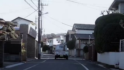 Y!mobile 「ふてネコ　ガラケー回収車」