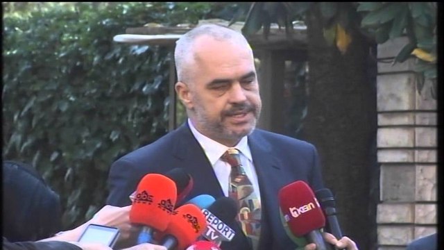Takohen në vilën qeveritare. Rama-Meta, mohojnë ndryshimet në qeveri