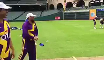 Wasim Akram to Shoaib Akhtar “Phen****” tu Pa-gal jeya haigaa ain”