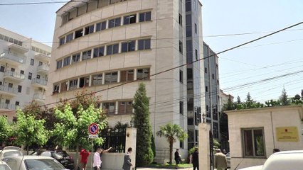 Report TV - Laboratori i kriminalistikës, zjarri  nga nxehtësia e çliruar nga llambat