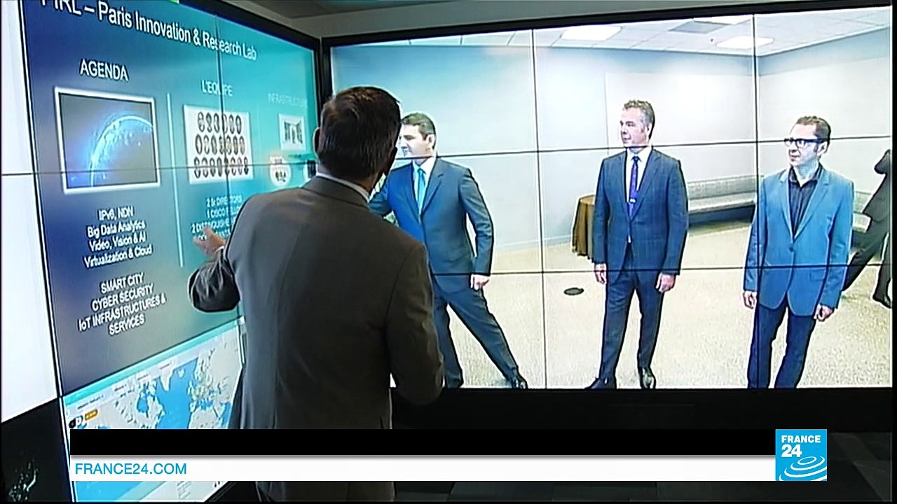 Cyborg plants: Half-robot, half-shrub