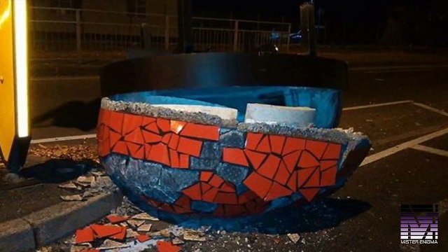 Mars Mysteries: More Evidence Of Water On Mars. Alien Life Underground? -Mars-