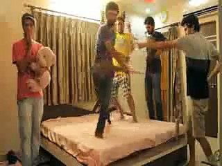 Neha Kakkar botal Khol parody[funny]