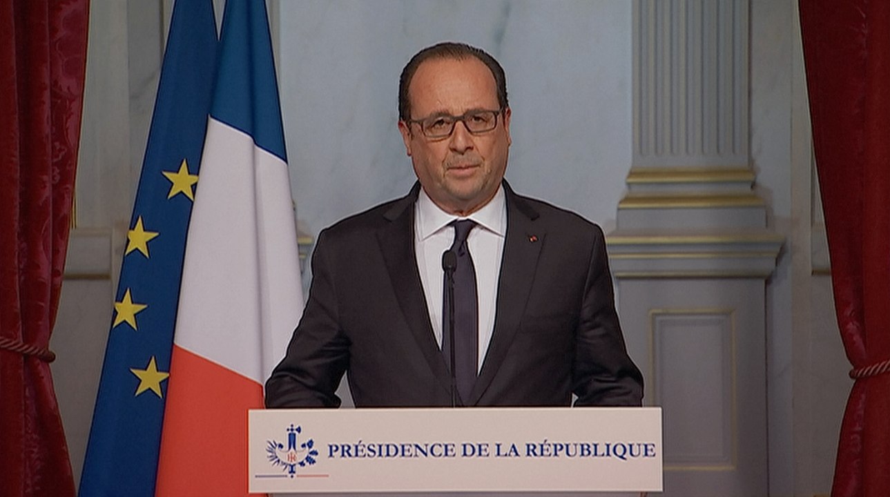 François Hollande : " l'état d'urgence est décrété"