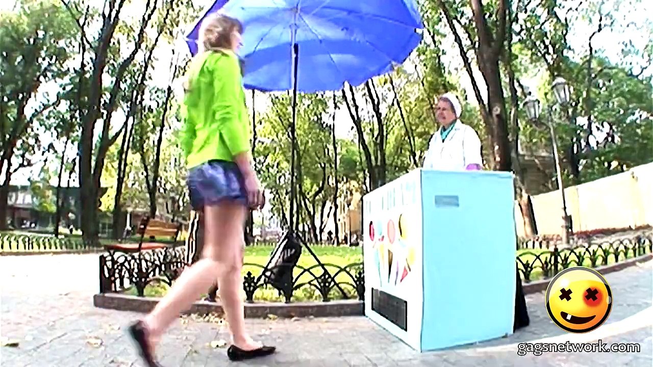 Frisky Ice Cream Cart