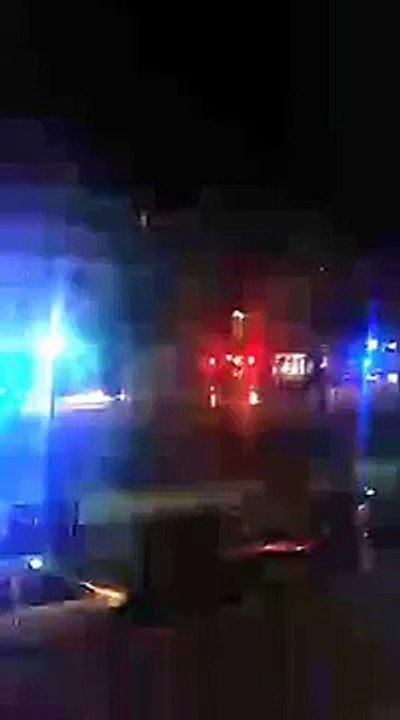 Attentats à Paris : Fusillades à Paris à proximité du Stade de France.