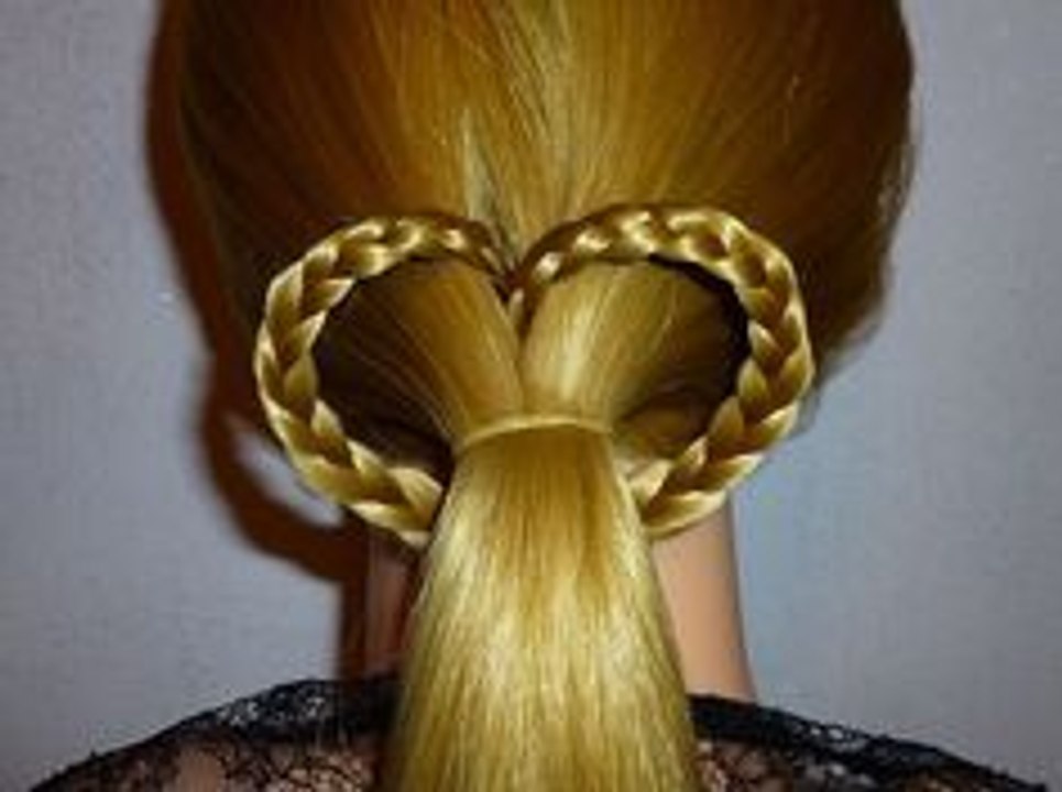 Heart Shape Romantic Hairstyle